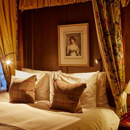 Spread Eagle Hotel And Spa Мидхерст Экстерьер фото