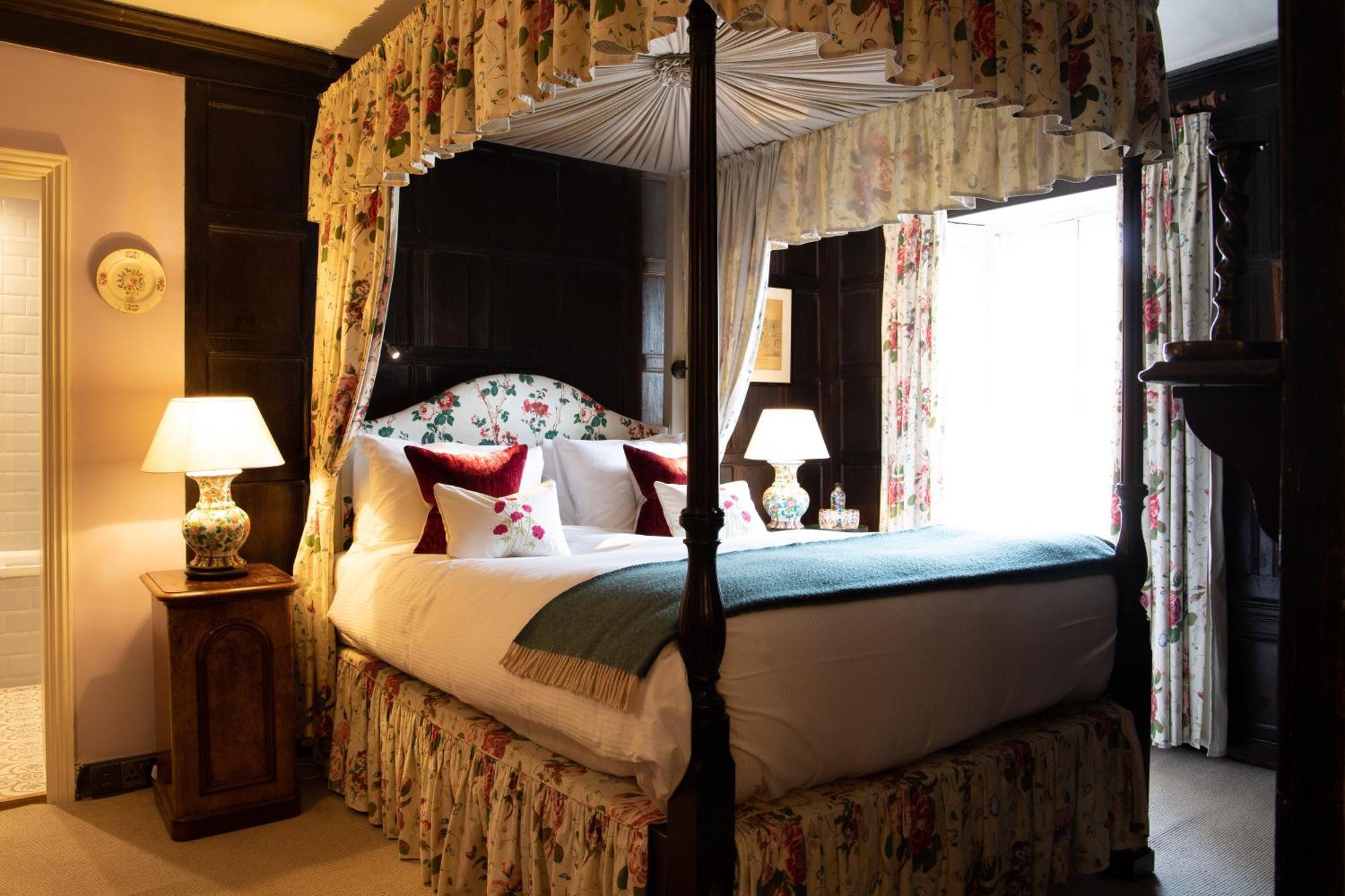 Spread Eagle Hotel And Spa Мидхерст Экстерьер фото